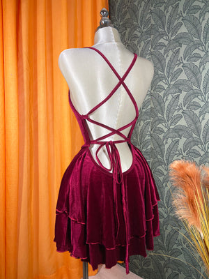 Ensemble nuisette femme avec peignoir assorti, tissu doux et coupe élégante