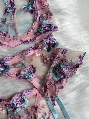 Ensemble Lingerie Dentelle Fleurie – Rose lavande  & Bleu Turquoise